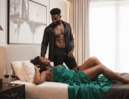 couple jeu érotique sexuel