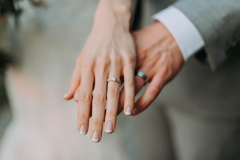 Site de rencontre sérieux et gratuit - couple heureux