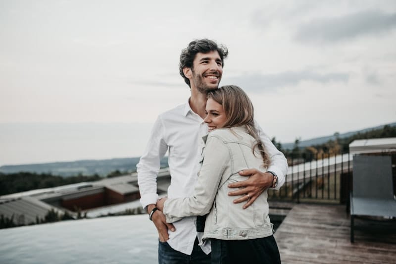 Pervers narcissique - femme triste en couple